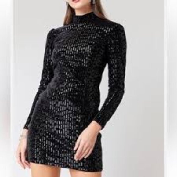 Francesca's Collections Dresses & Skirts - NWT Francesca's Mi ami Black Sequin Dress